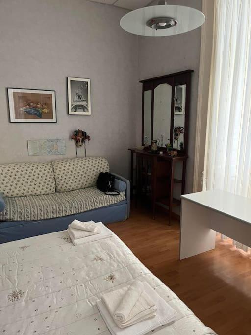 La Casa Di Pepo Apartment Naples Exterior photo